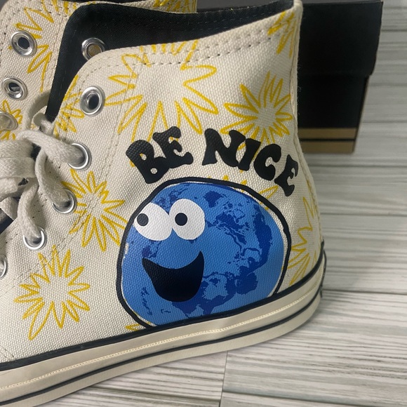 ✨Converse✨ Hi Top “Be Nice” - Picture 4 of 9
